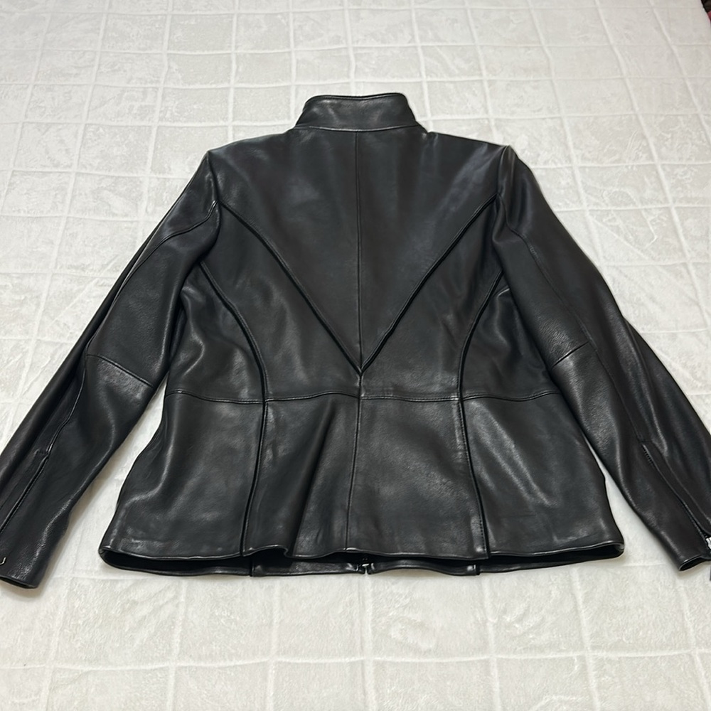 Preston & York Elegant Black Leather Coat, Women’s Size Medium - Picture 8 of 12